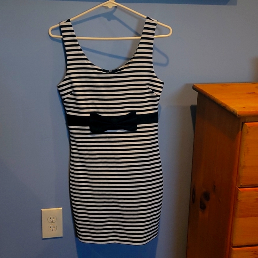 Black and white striped fitted dress medium